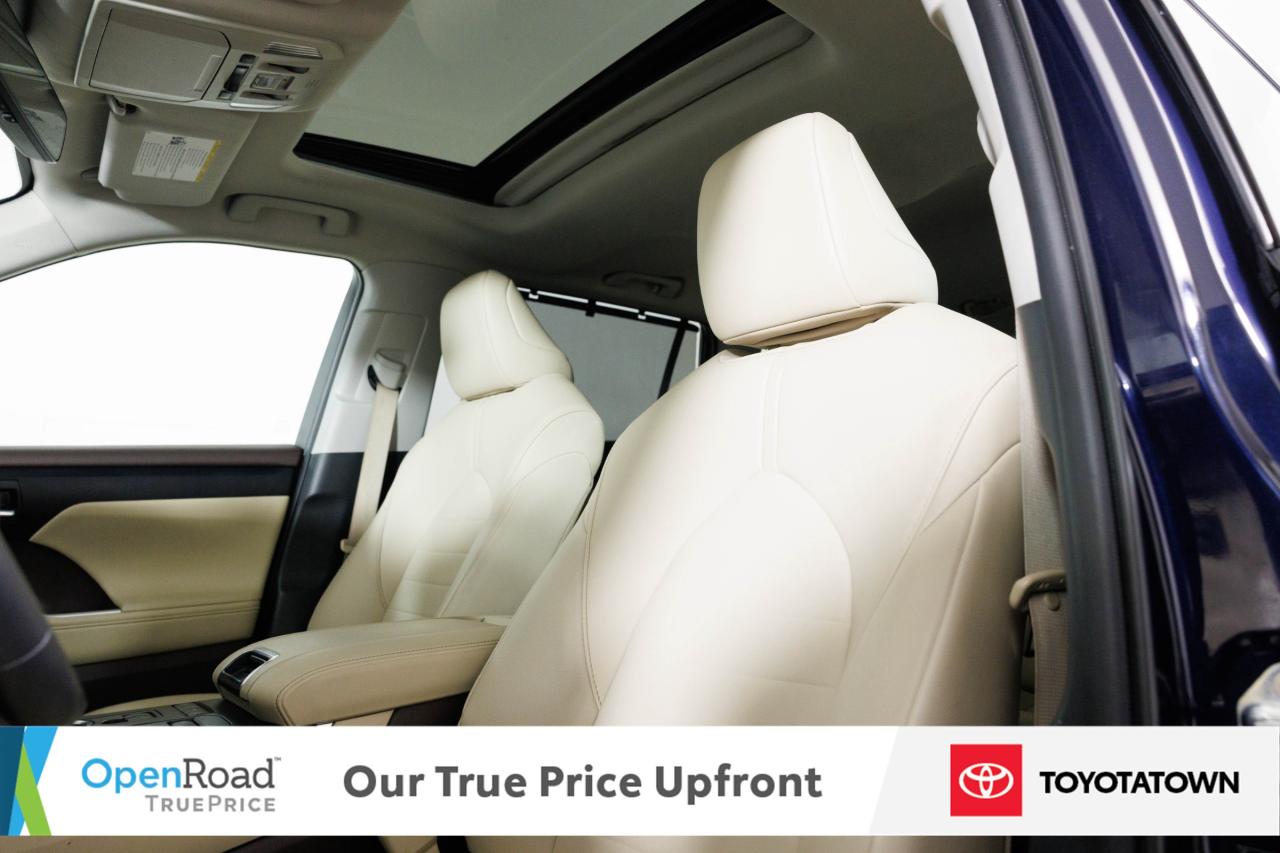2020 Toyota Highlander XLE! ACCIDENT FREE! ELIGIBLE FOR OPEN ROAD LEASING Photo