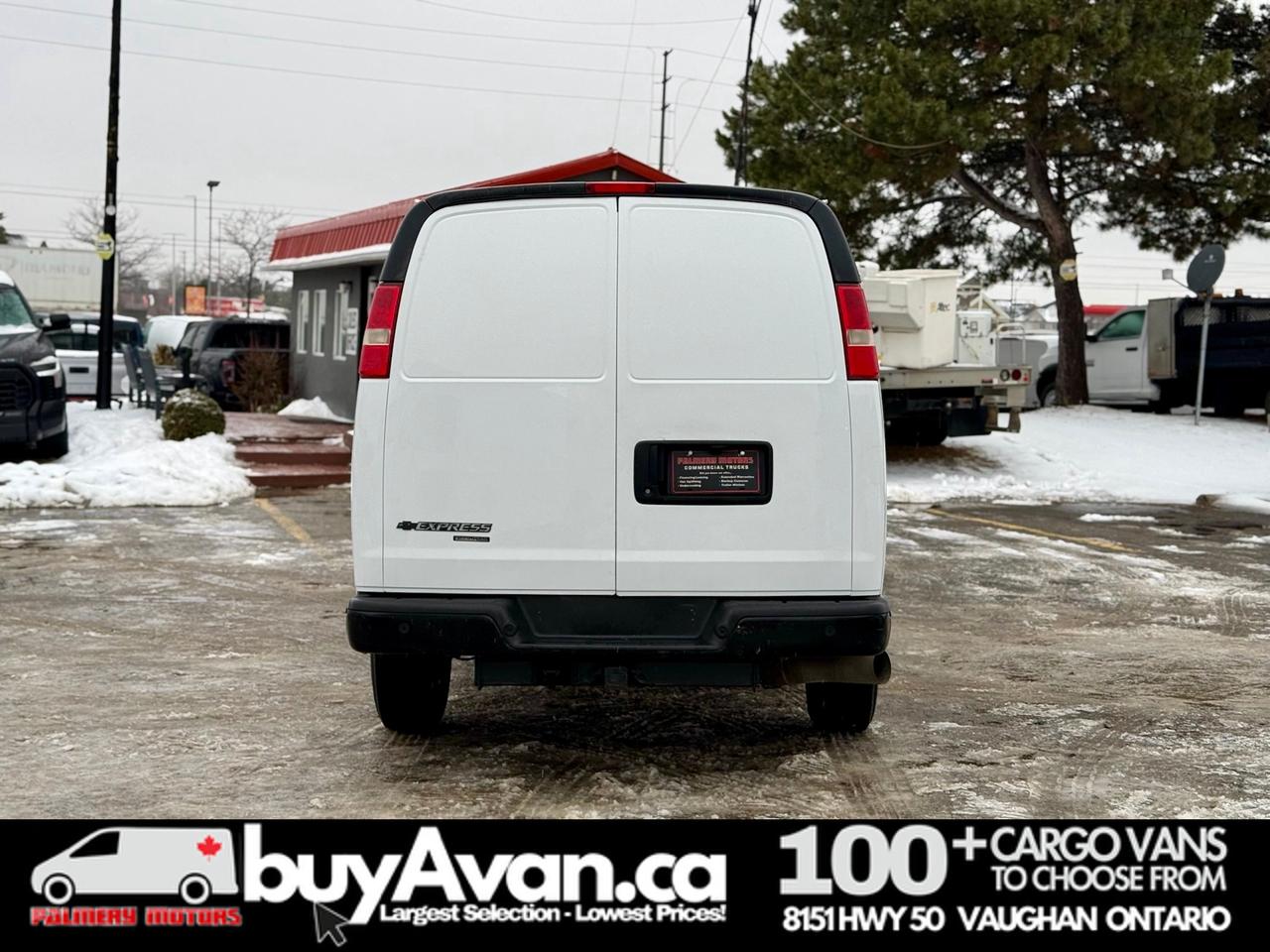 2015 GMC Savana Cargo Van 3500 EXT   6.6 DURAMAX DIESEL  149k  Clean Carfax Photo