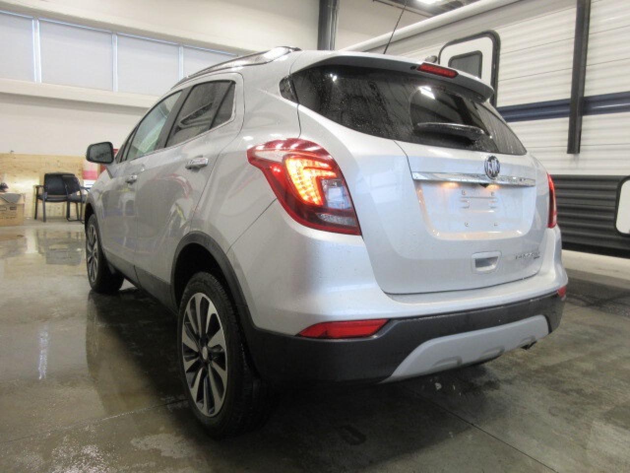 2019 Buick Encore AWD ESSENCE, HTD. LEATHER, APPLE/ANDROID, 57K! Photo