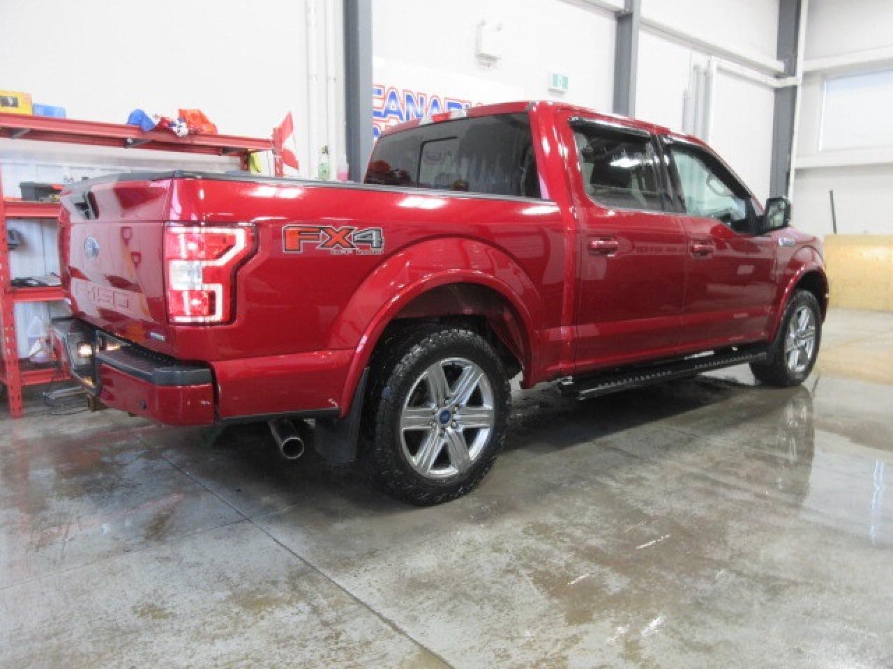 2019 Ford F-150 FX4 CREW 4X4, NAV, APPLE/ANDROID, 107K! Photo