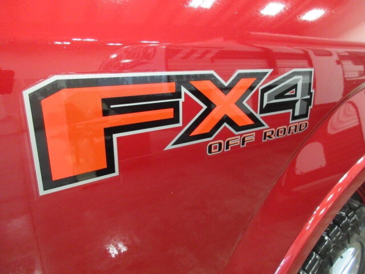 2019 Ford F-150 FX4 CREW 4X4, NAV, APPLE/ANDROID, 107K! Photo