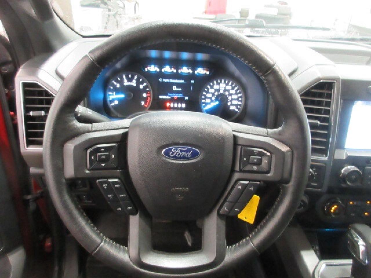 2019 Ford F-150 FX4 CREW 4X4, NAV, APPLE/ANDROID, 107K! Photo