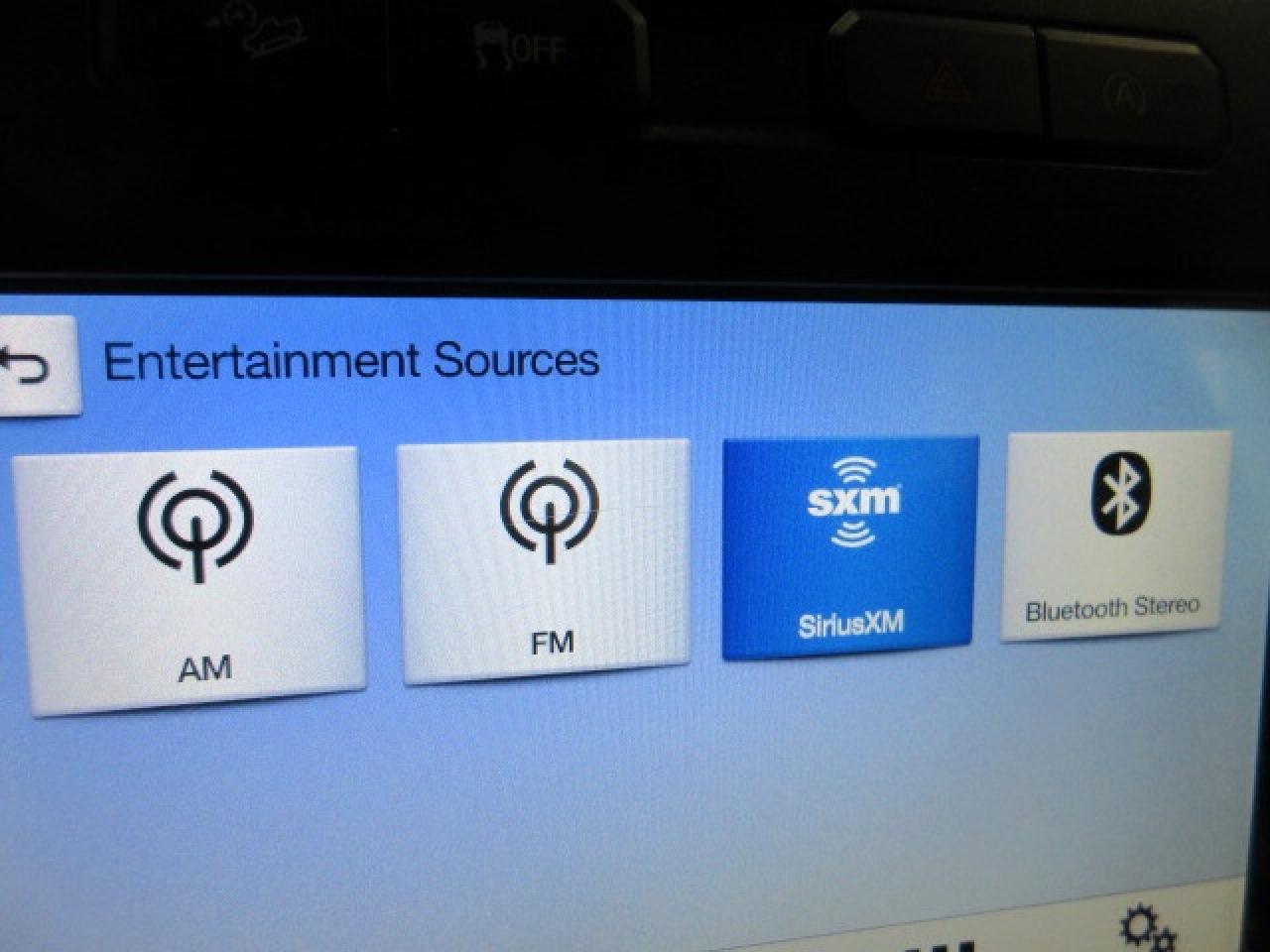 2019 Ford F-150 FX4 CREW 4X4, NAV, APPLE/ANDROID, 107K! Photo