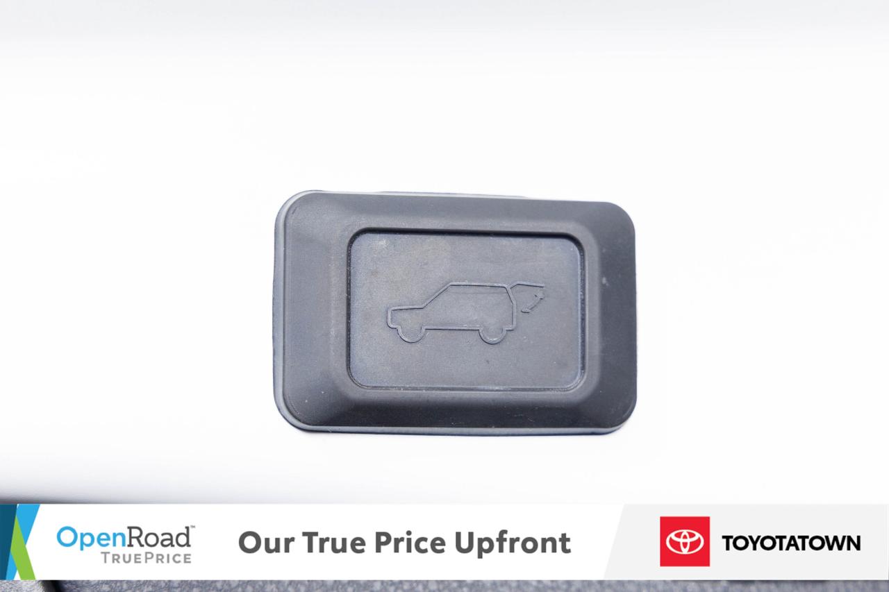 2022 Toyota RAV4 XLE! CERTIFIED PRE OWNED! ELIGIBLE FOR OPEN ROAD L Photo