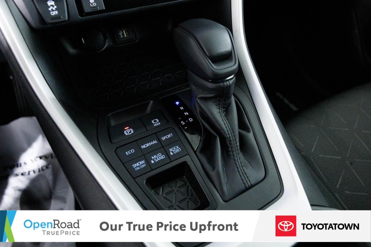 2023 Toyota RAV4 LE! CERTIFIED PRE OWNED! ACCIDENT FREE! ELIGIBLE F Photo