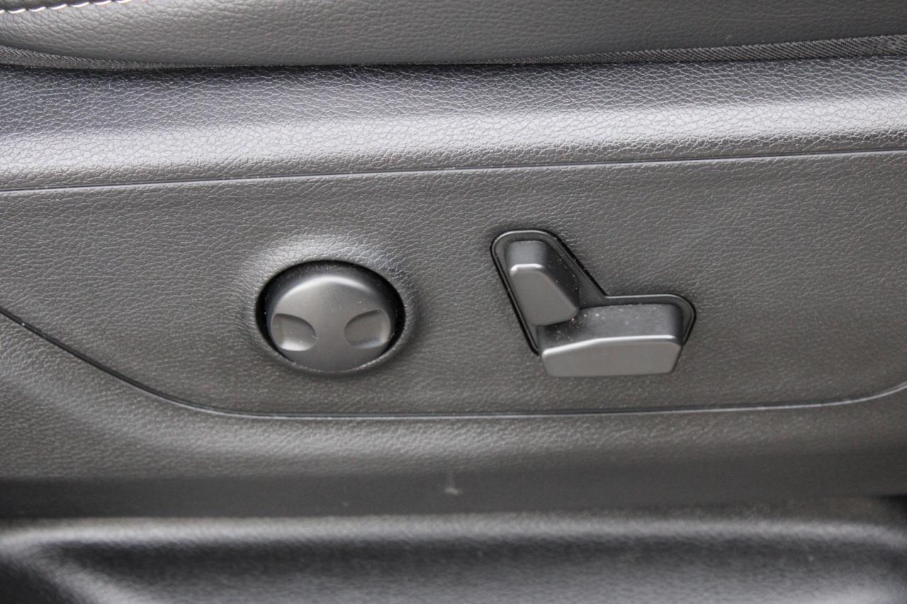 2022 RAM 1500 Sport Crew Cab 4WD   5.7L Hemi   $131/Weekly   Cer Photo