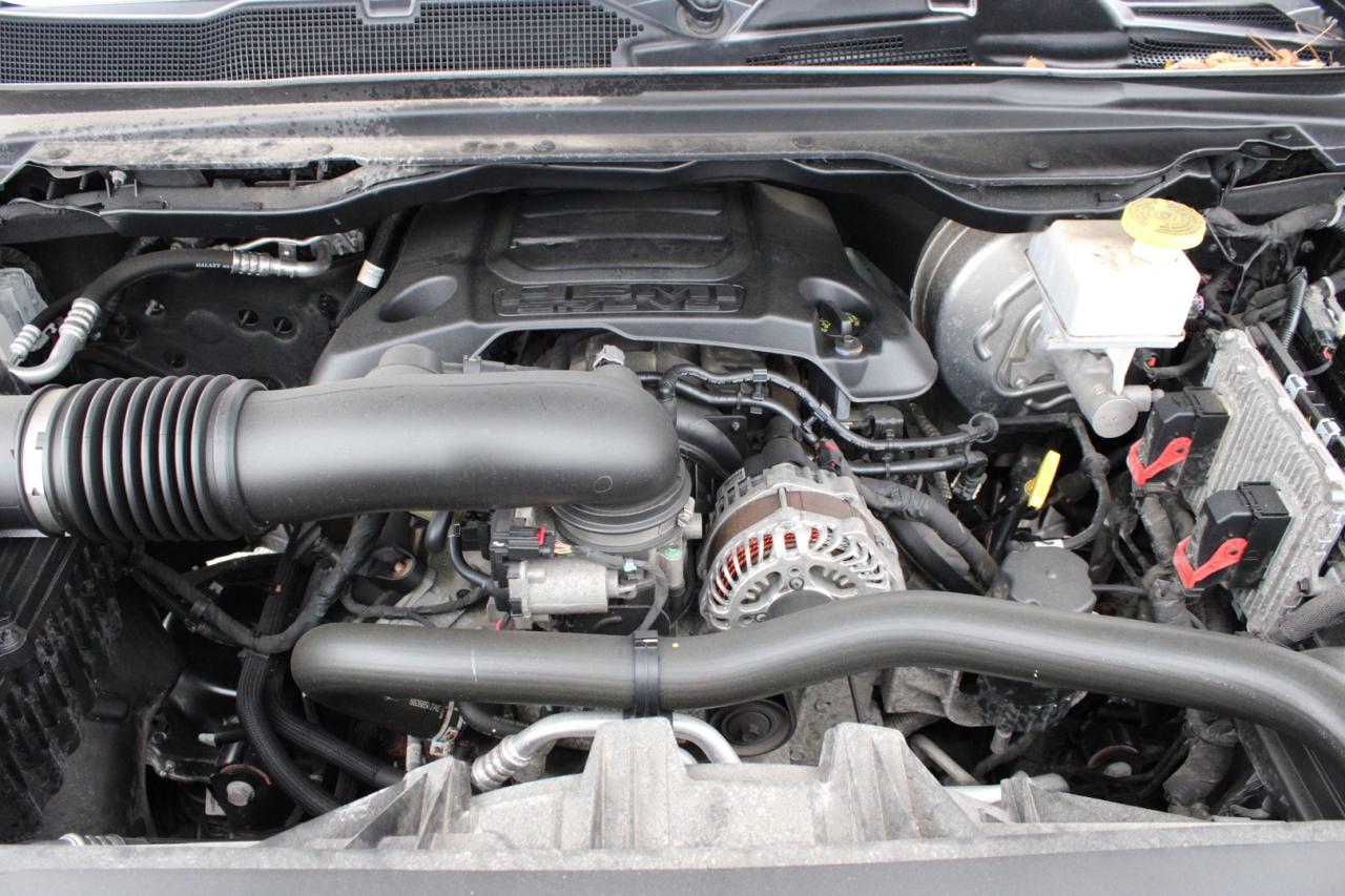 2022 RAM 1500 Sport Crew Cab 4WD   5.7L Hemi   $131/Weekly   Cer Photo