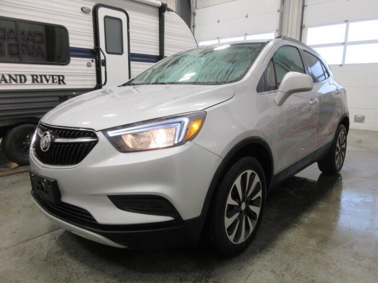 2022 Buick Encore AWD PREFERRED, APPLE/ANDROID, A/C, ALLOYS, 76K! Photo3