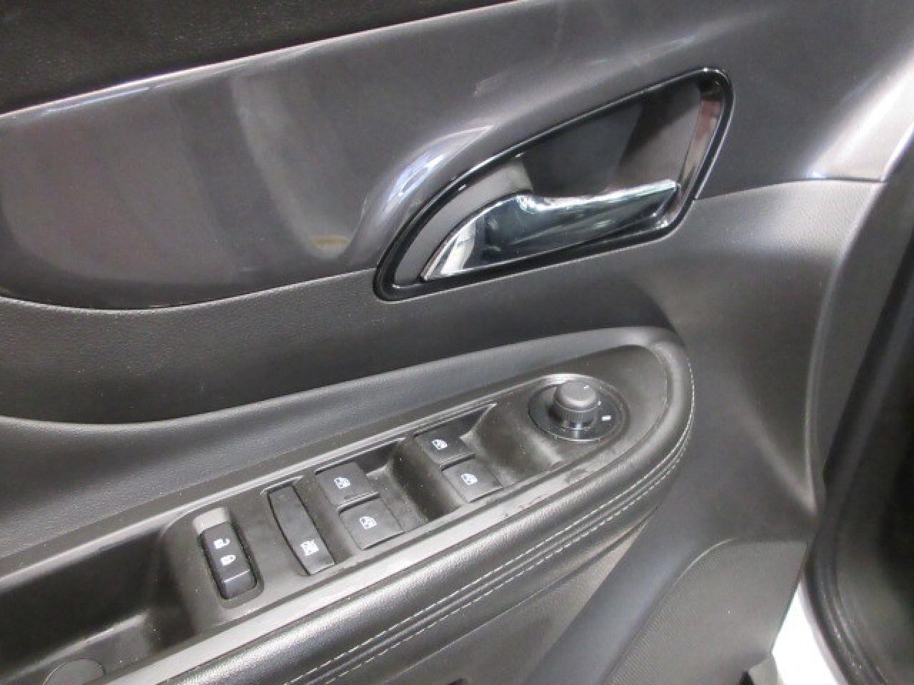 2022 Buick Encore AWD PREFERRED, APPLE/ANDROID, A/C, ALLOYS, 76K! Photo