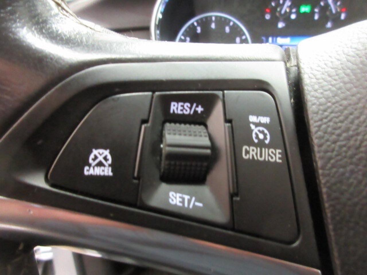 2022 Buick Encore AWD PREFERRED, APPLE/ANDROID, A/C, ALLOYS, 76K! Photo