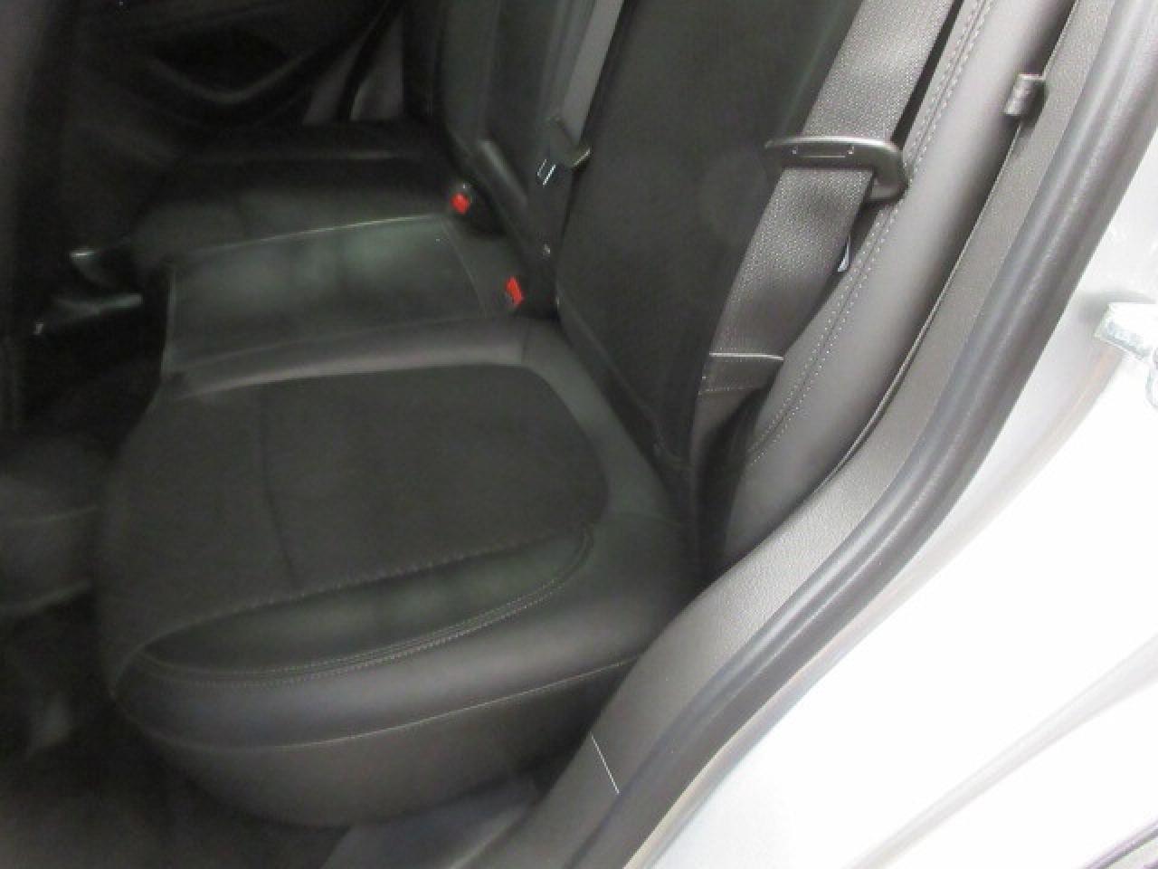 2022 Buick Encore AWD PREFERRED, APPLE/ANDROID, A/C, ALLOYS, 76K! Photo