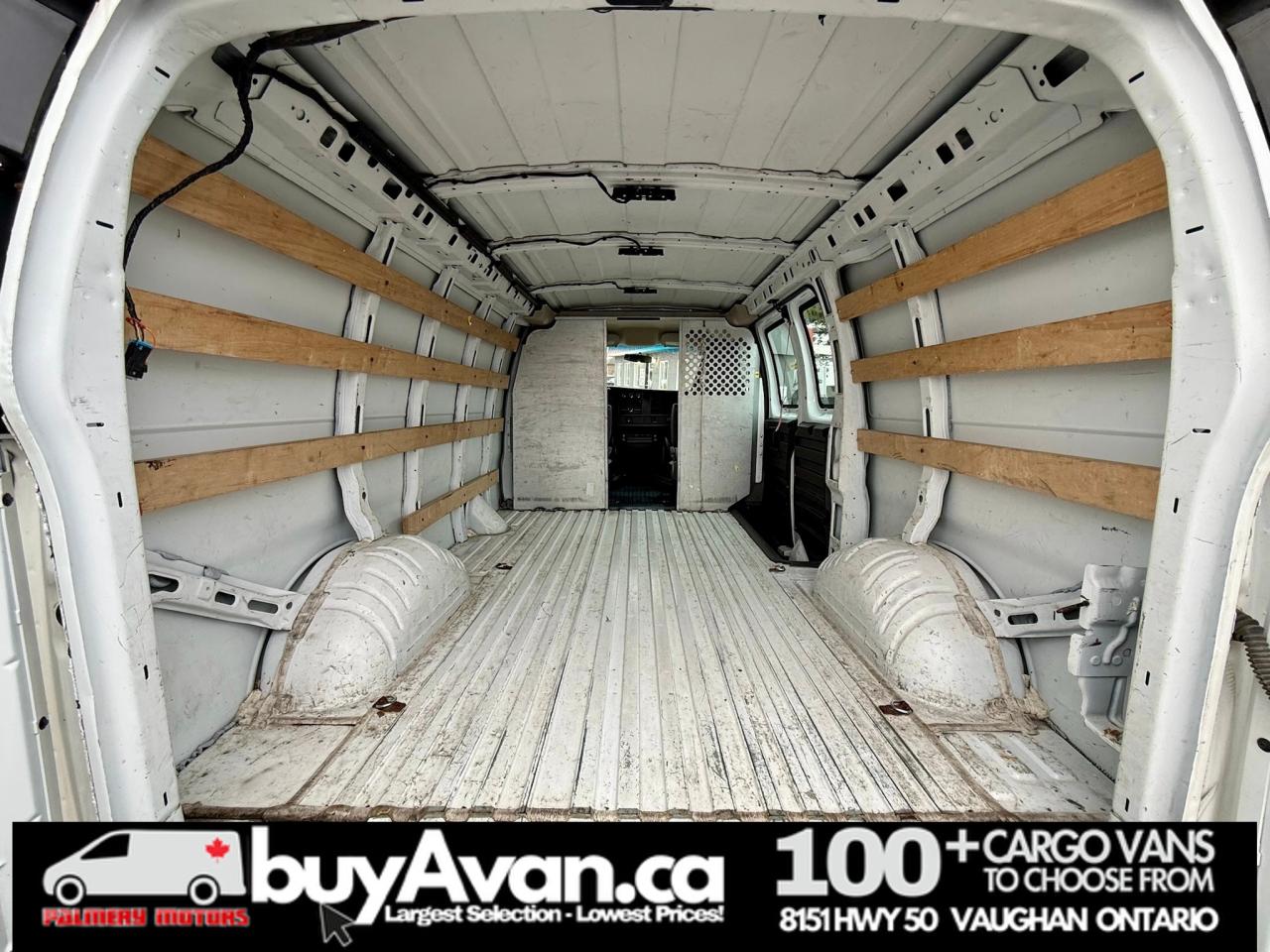 2017 GMC Savana Cargo Van 2500 + Divider Photo