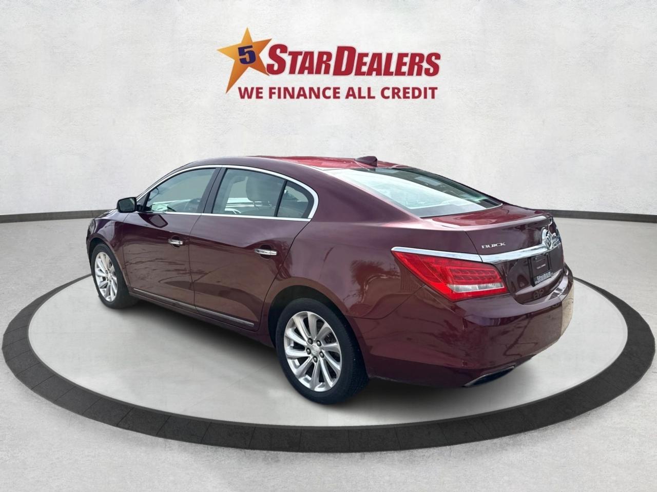 2016 Buick LaCrosse HEATED SEATS REAR CAM CLEAN WE FINANCE ALL CREDIT! Photo4