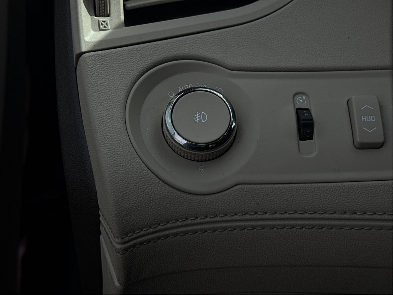 2016 Buick LaCrosse HEATED SEATS REAR CAM CLEAN WE FINANCE ALL CREDIT! Photo