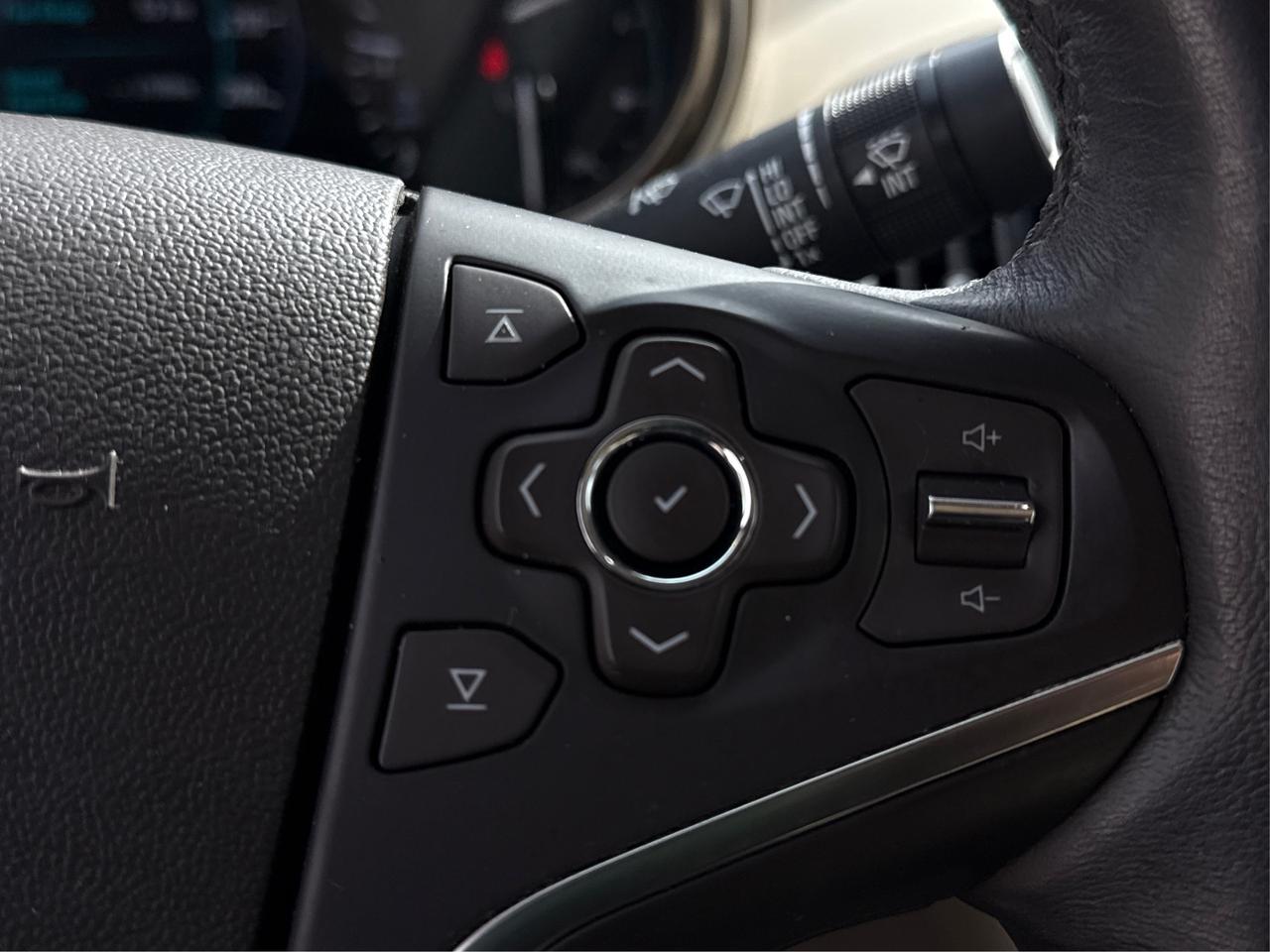 2016 Buick LaCrosse HEATED SEATS REAR CAM CLEAN WE FINANCE ALL CREDIT! Photo