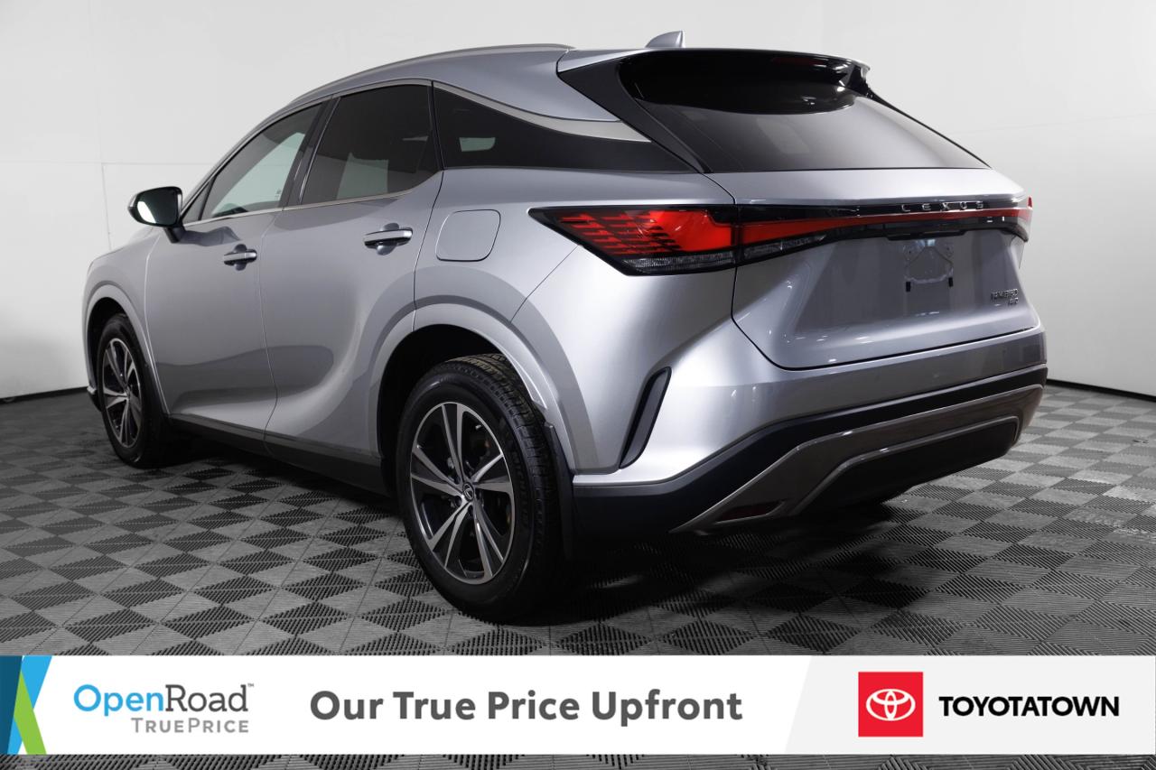 2024 Lexus RX 350 PREMIUM! ACCIDENT FREE! ELIGIBLE FOR OPEN ROAD LEA Photo