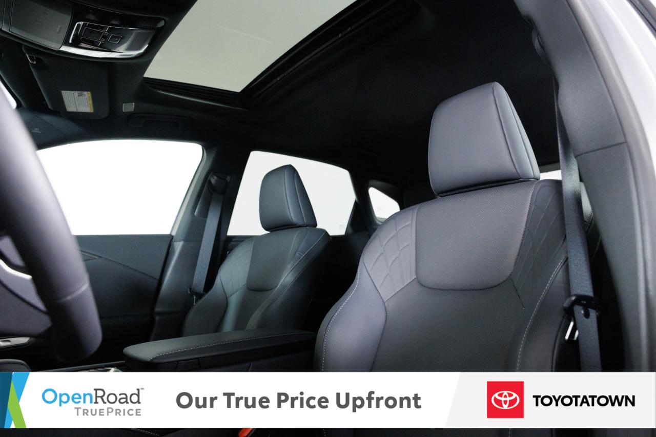 2024 Lexus RX 350 PREMIUM! ACCIDENT FREE! ELIGIBLE FOR OPEN ROAD LEA Photo