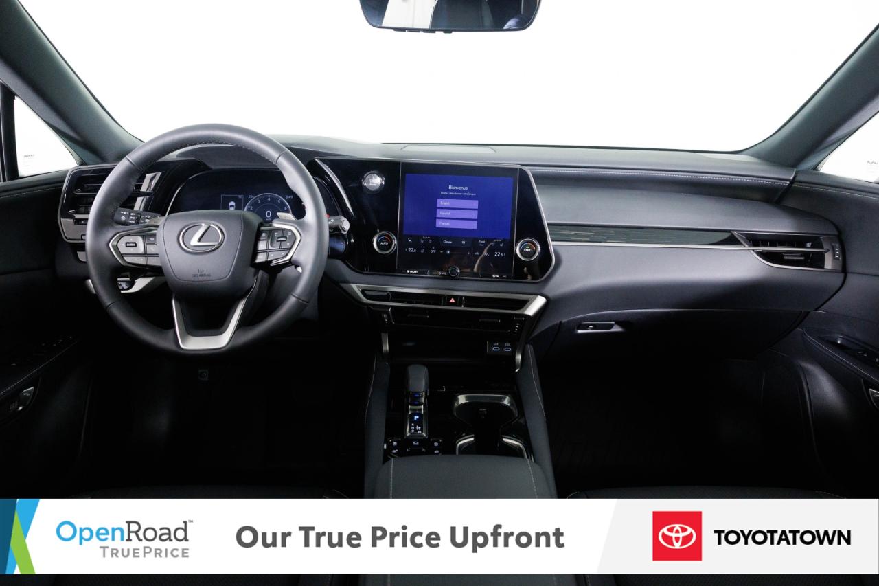 2024 Lexus RX 350 PREMIUM! ACCIDENT FREE! ELIGIBLE FOR OPEN ROAD LEA Photo