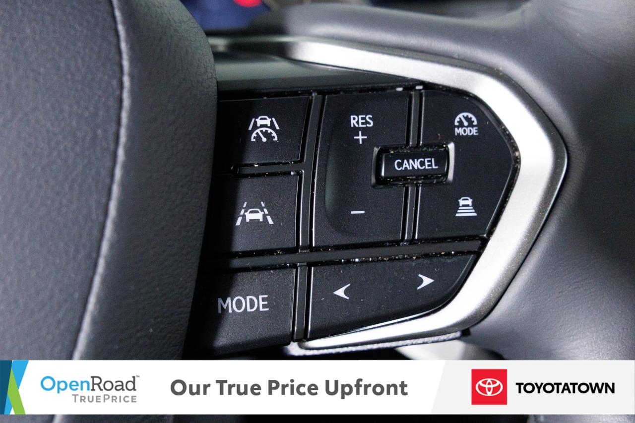 2024 Lexus RX 350 PREMIUM! ACCIDENT FREE! ELIGIBLE FOR OPEN ROAD LEA Photo