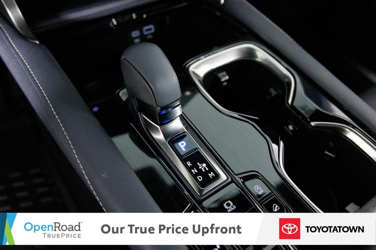 2024 Lexus RX 350 PREMIUM! ACCIDENT FREE! ELIGIBLE FOR OPEN ROAD LEA Photo