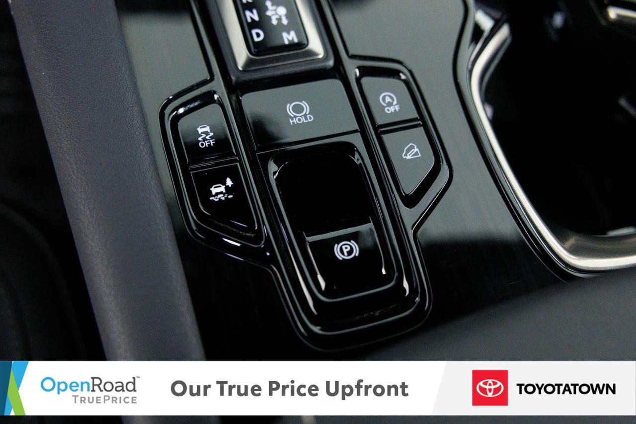 2024 Lexus RX 350 PREMIUM! ACCIDENT FREE! ELIGIBLE FOR OPEN ROAD LEA Photo