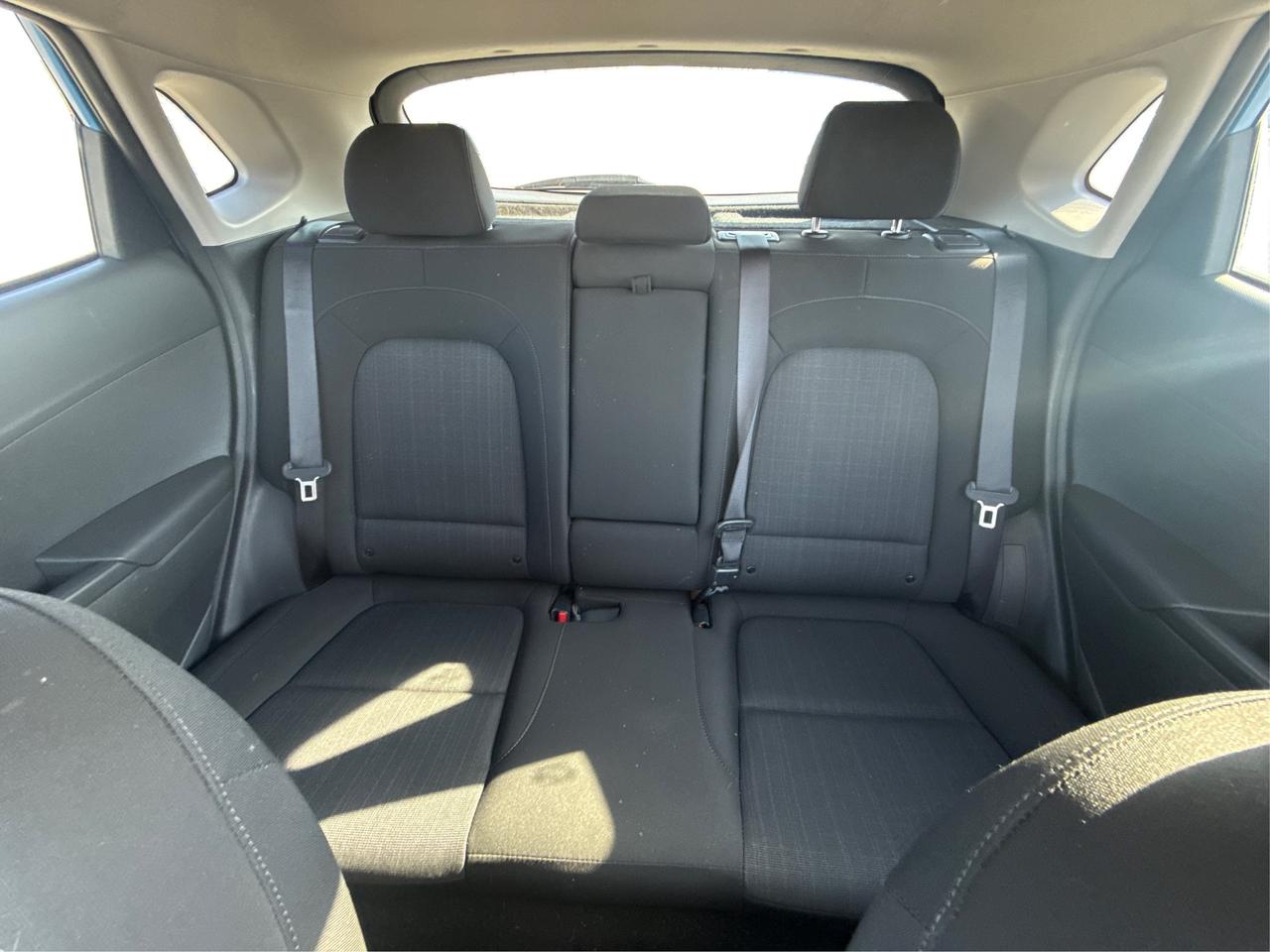 2022 Hyundai KONA AWD LEATHER LOADED WE FINANCE ALL CREDIT! Photo
