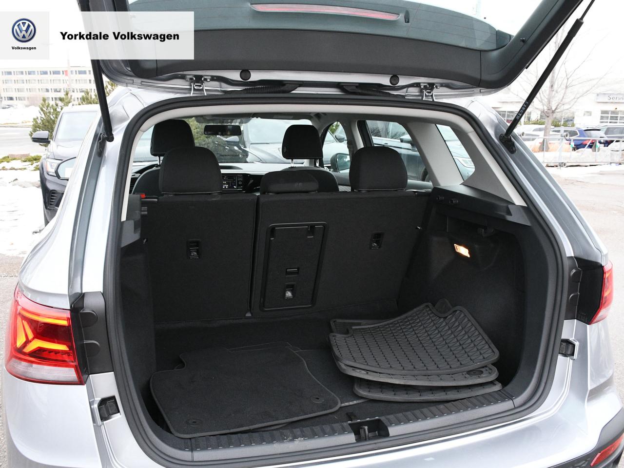 2022 Volkswagen Taos  Photo