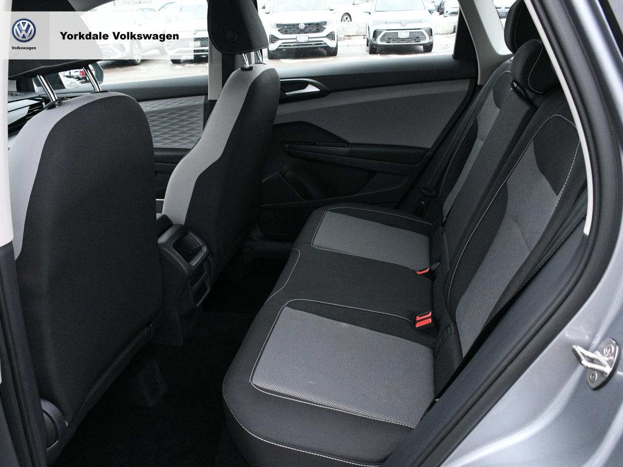 2022 Volkswagen Taos  Photo