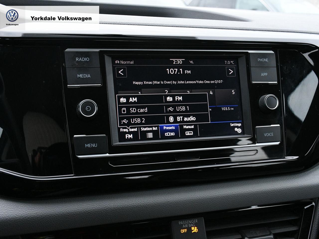 2022 Volkswagen Taos  Photo