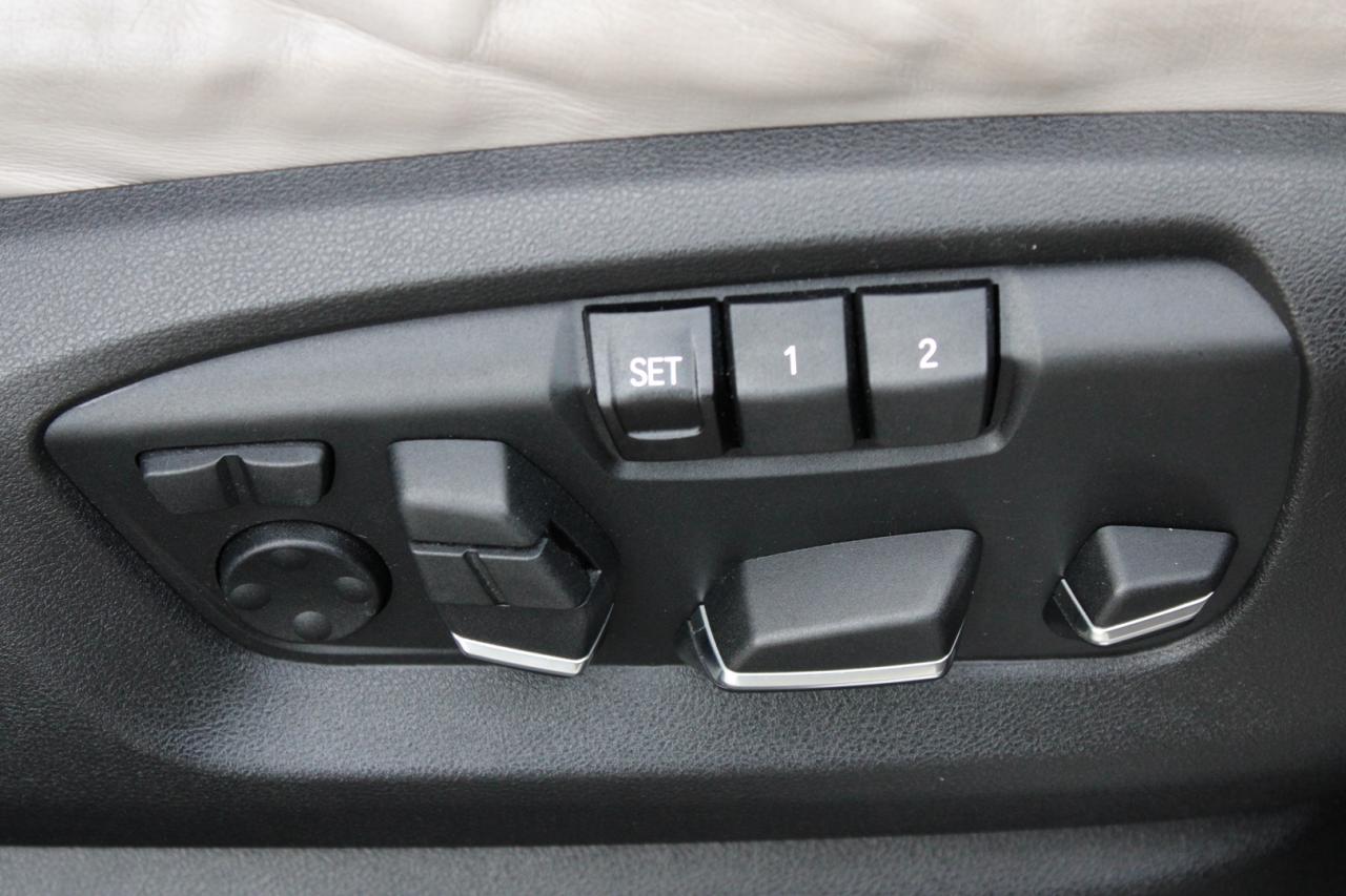 2016 BMW X6 xDrive35i Individual PKG No Accident White Interio Photo