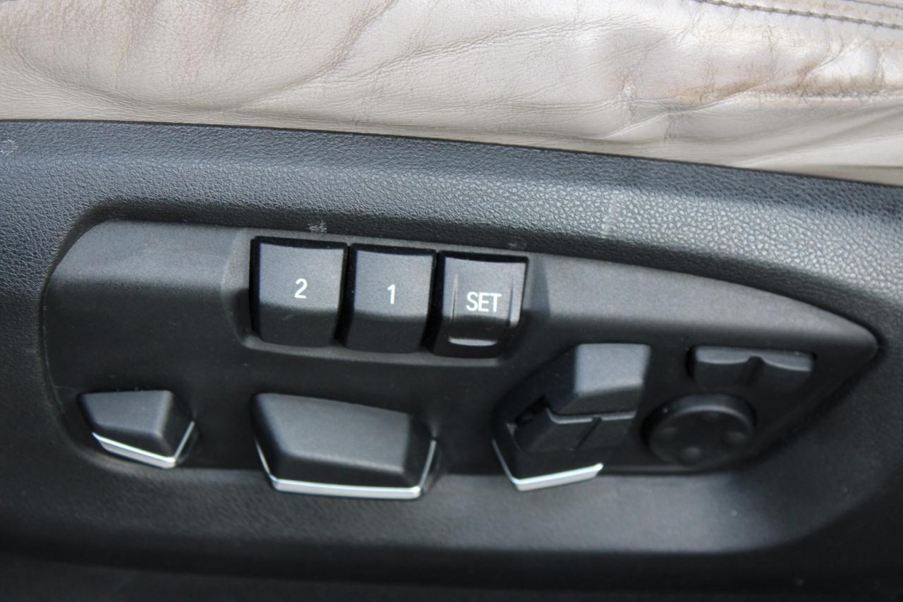 2016 BMW X6 xDrive35i Individual PKG No Accident White Interio Photo