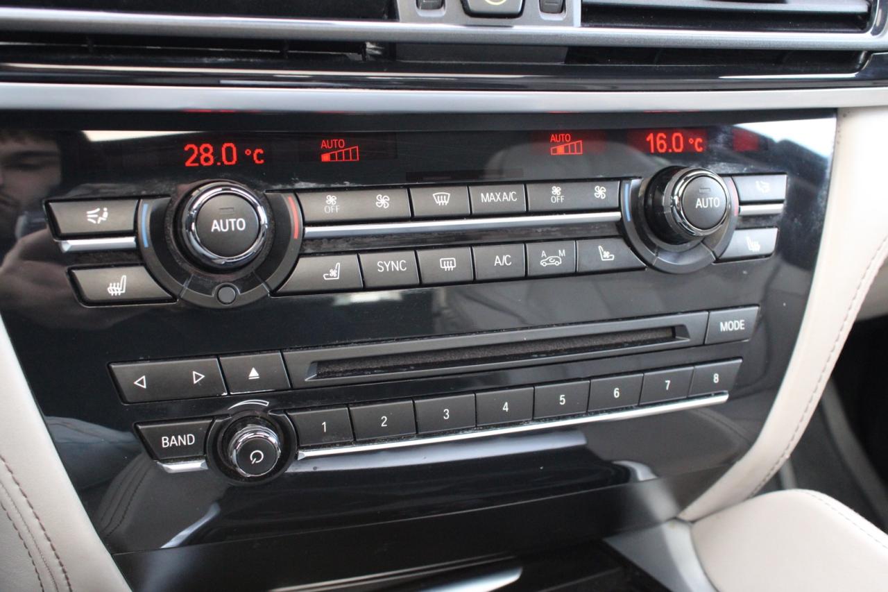 2016 BMW X6 xDrive35i Individual PKG No Accident White Interio Photo