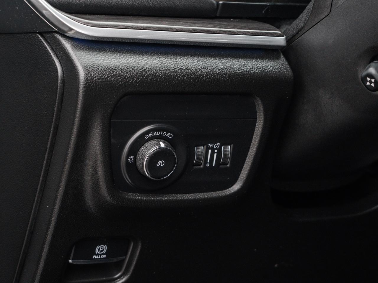 2023 Jeep Grand Cherokee  Photo