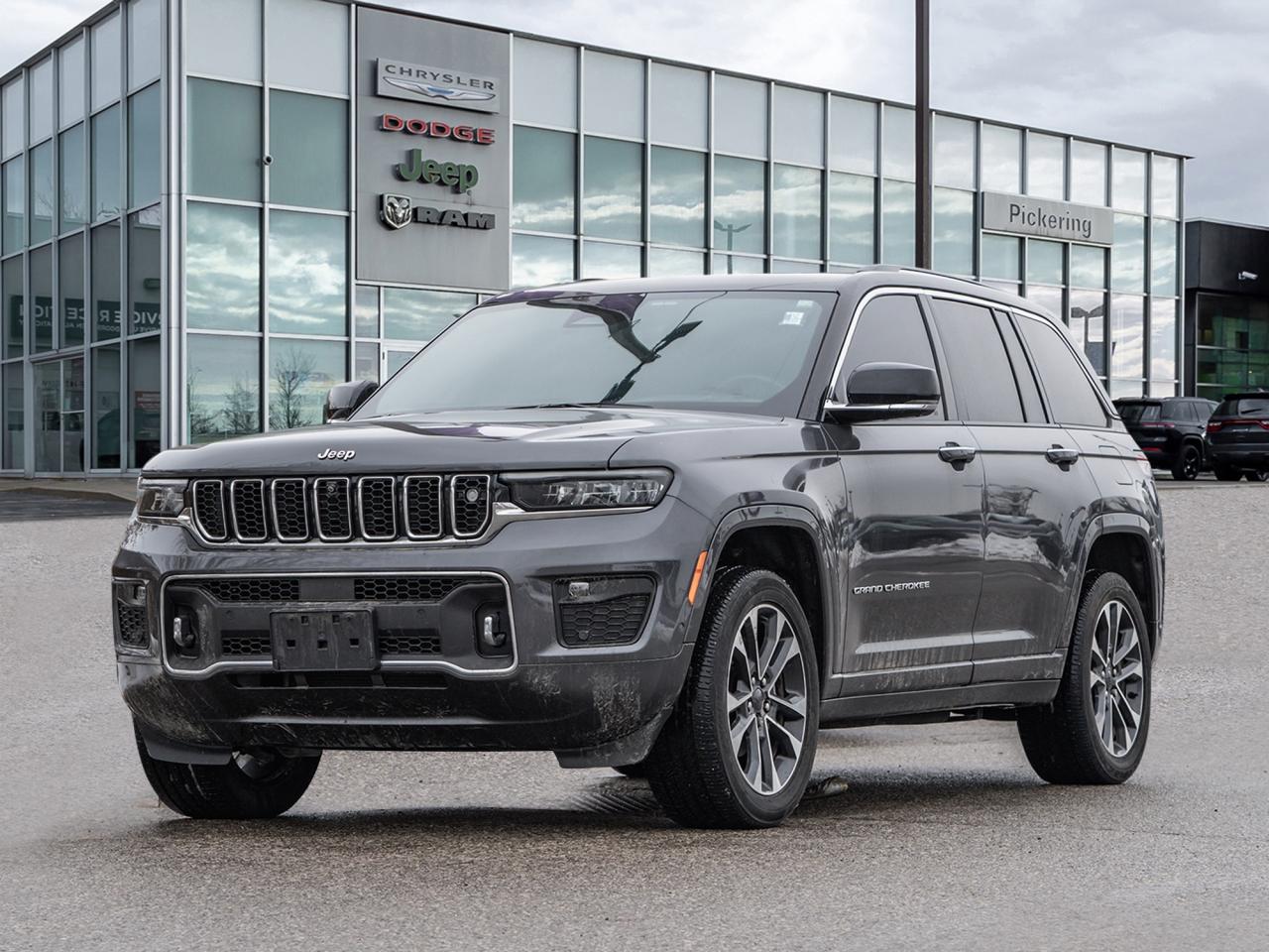 2023 Jeep Grand Cherokee OVERLAND  AIR RIDE SUSPENSION  PANO ROOF  NAV Photo0