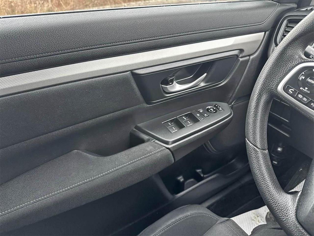 2019 Honda CR-V LX Photo