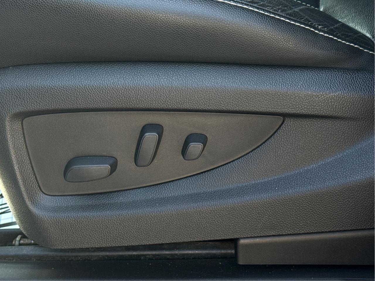 2009 Lincoln MKX NAV LEATHER HEATED SEATS! WE FINANCE ALL CREDIT! Photo