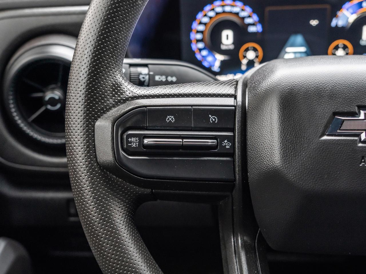 2024 Chevrolet Colorado  Photo