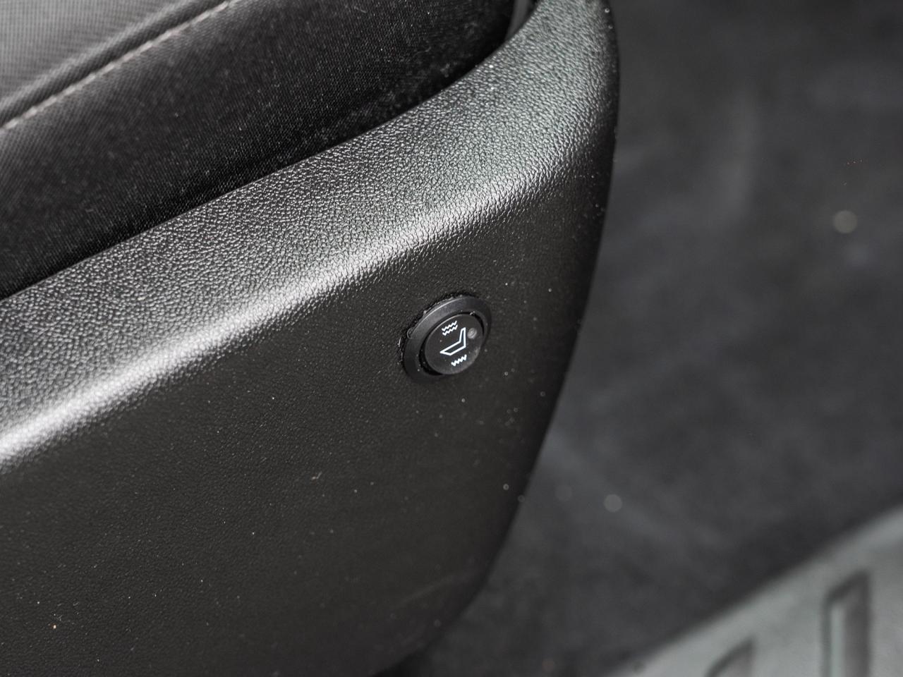 2024 Chevrolet Colorado TRAIL BOSS 4WD  HEATED SEATS  SIDE STEPS Photo