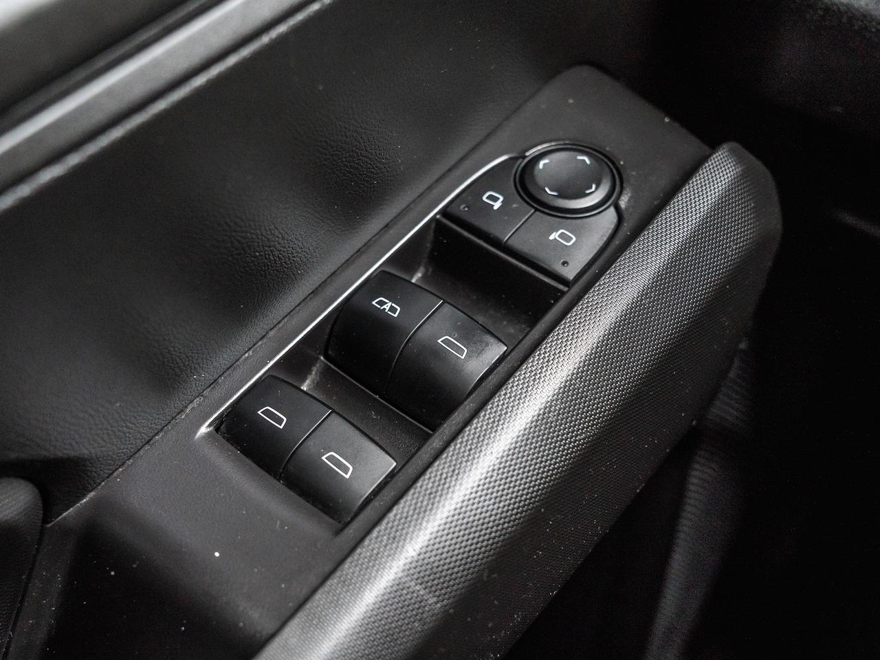 2024 Chevrolet Colorado TRAIL BOSS 4WD  HEATED SEATS  SIDE STEPS Photo