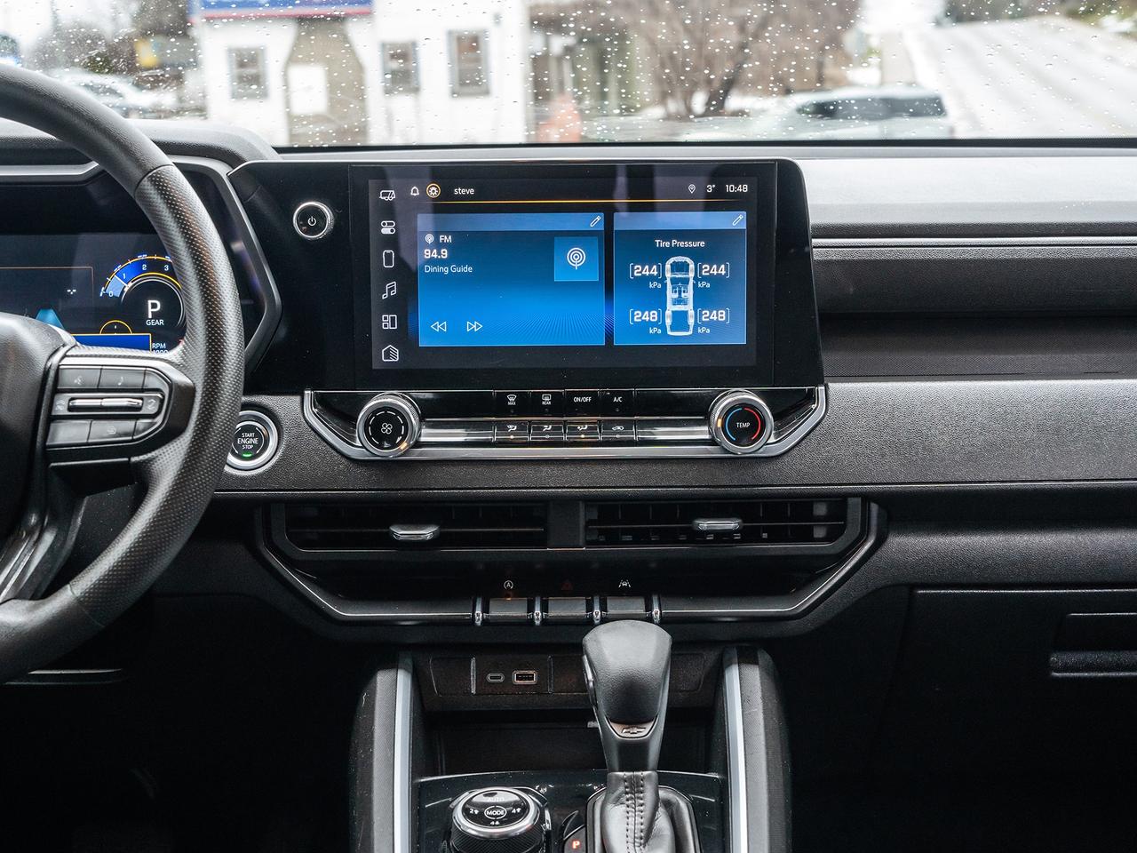 2024 Chevrolet Colorado TRAIL BOSS 4WD  HEATED SEATS  SIDE STEPS Photo