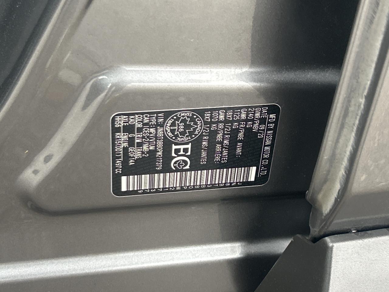 2023 Nissan Rogue SV MOONROOF Photo