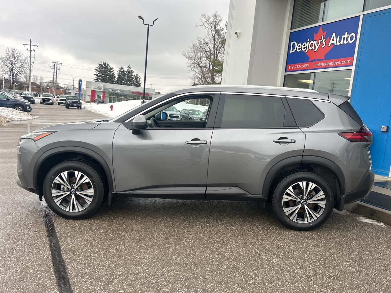 2023 Nissan Rogue SV   Panoramic Roof   Clean Carfax Photo