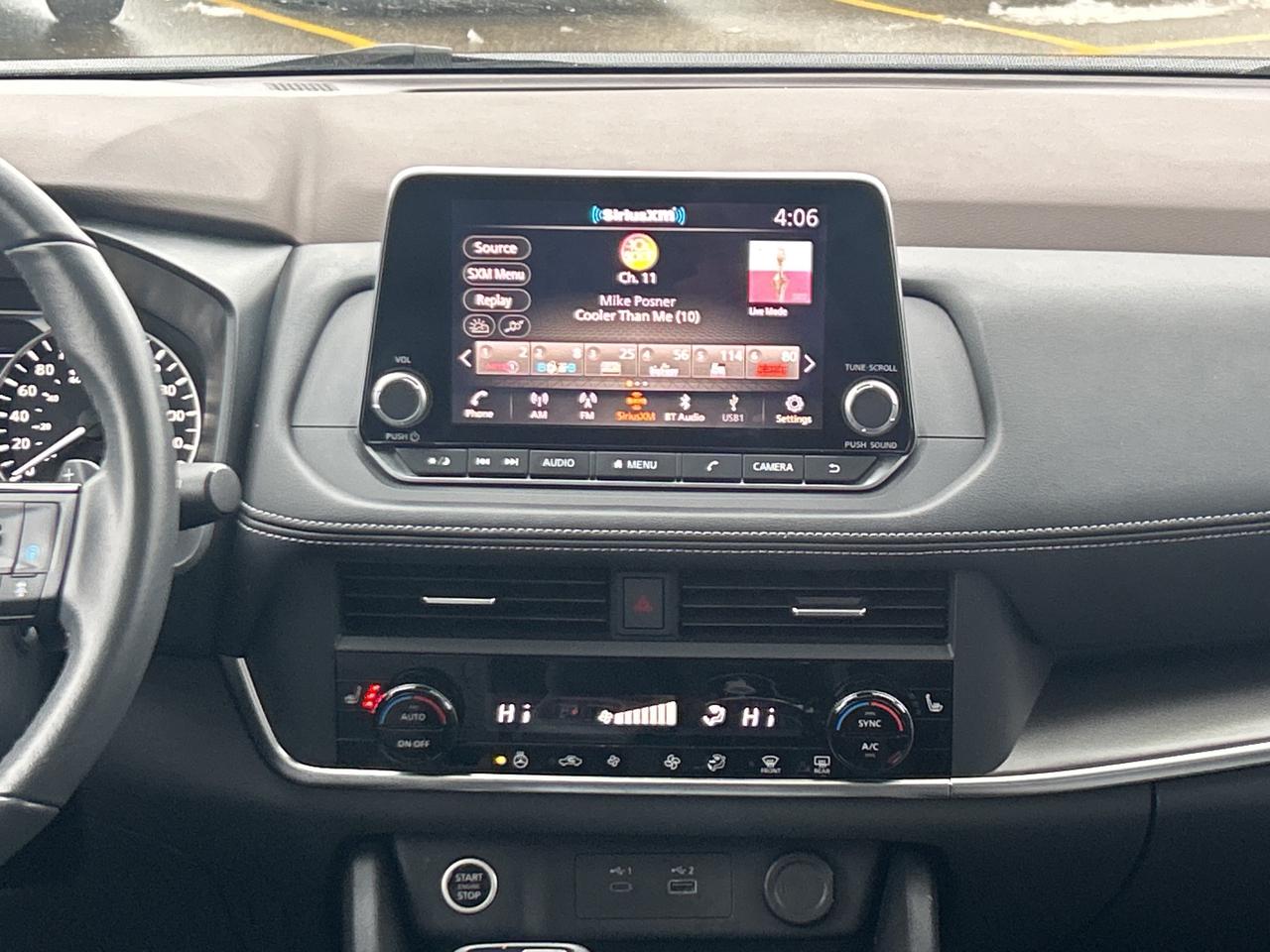 2023 Nissan Rogue SV   Panoramic Roof   Clean Carfax Photo