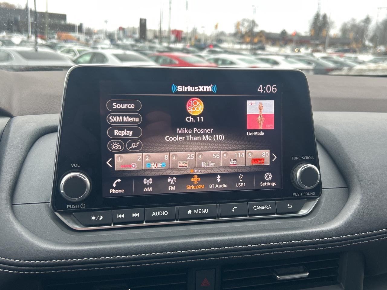 2023 Nissan Rogue SV   Panoramic Roof   Clean Carfax Photo