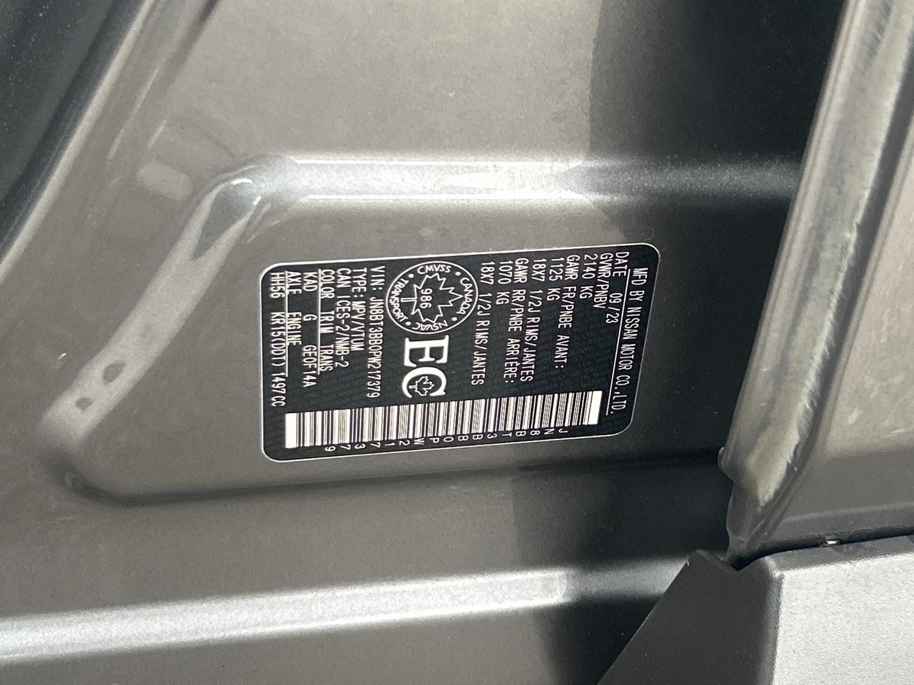 2023 Nissan Rogue SV   Panoramic Roof   Clean Carfax Photo