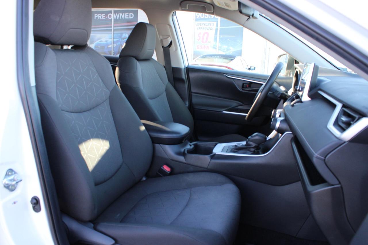 2023 Toyota RAV4 Hybrid LE Premium Hybrid No Accident $104/Weekly Certifie Photo