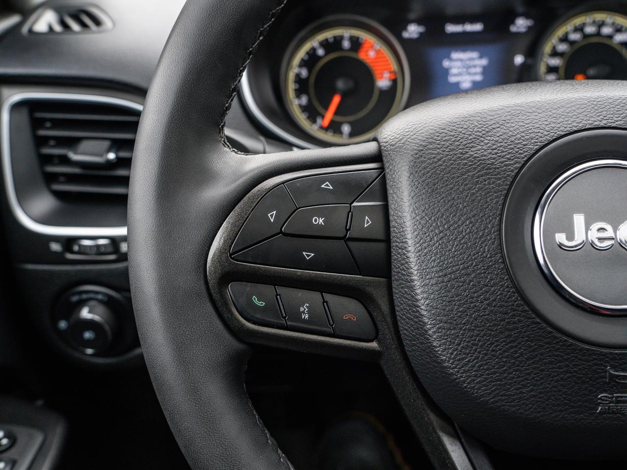 2023 Jeep Cherokee  Photo