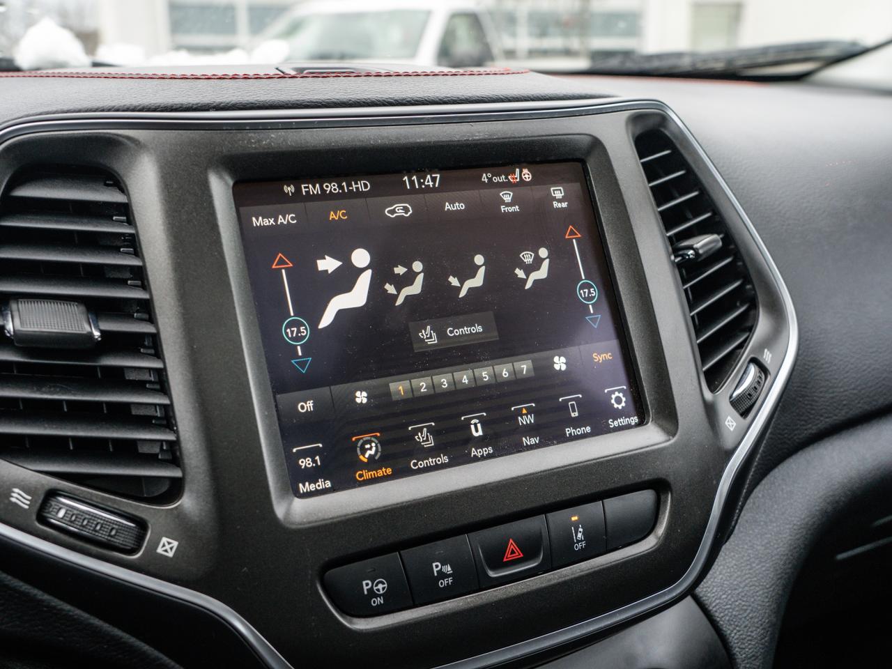 2023 Jeep Cherokee  Photo