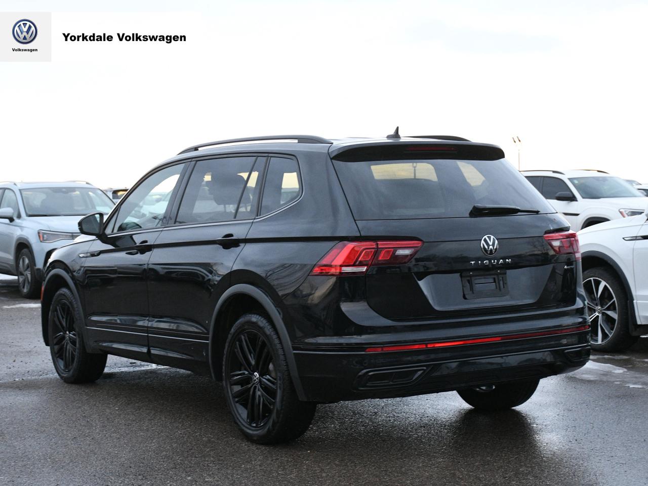 2022 Volkswagen Tiguan  Photo3