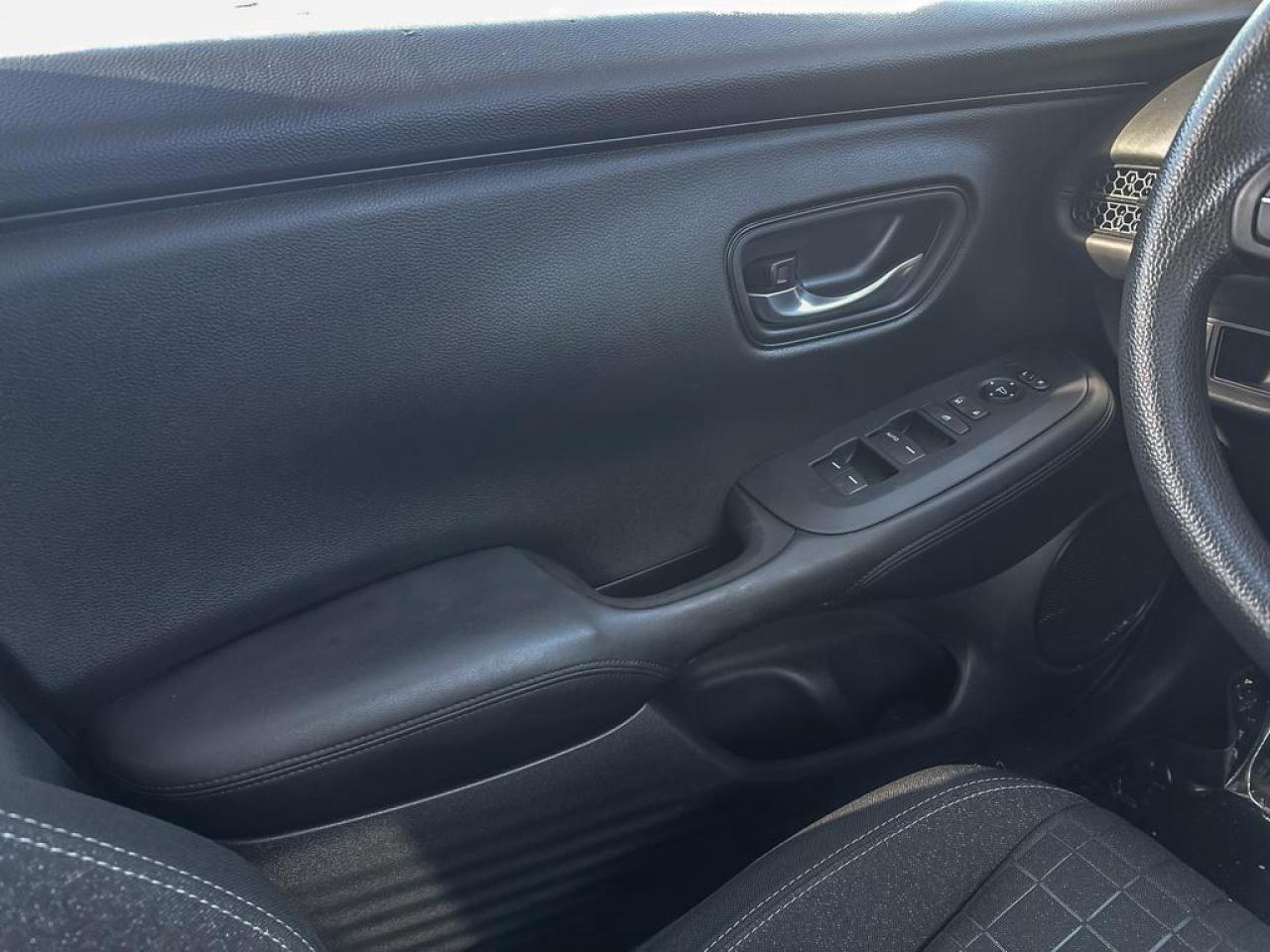 2024 Honda HR-V LX Photo